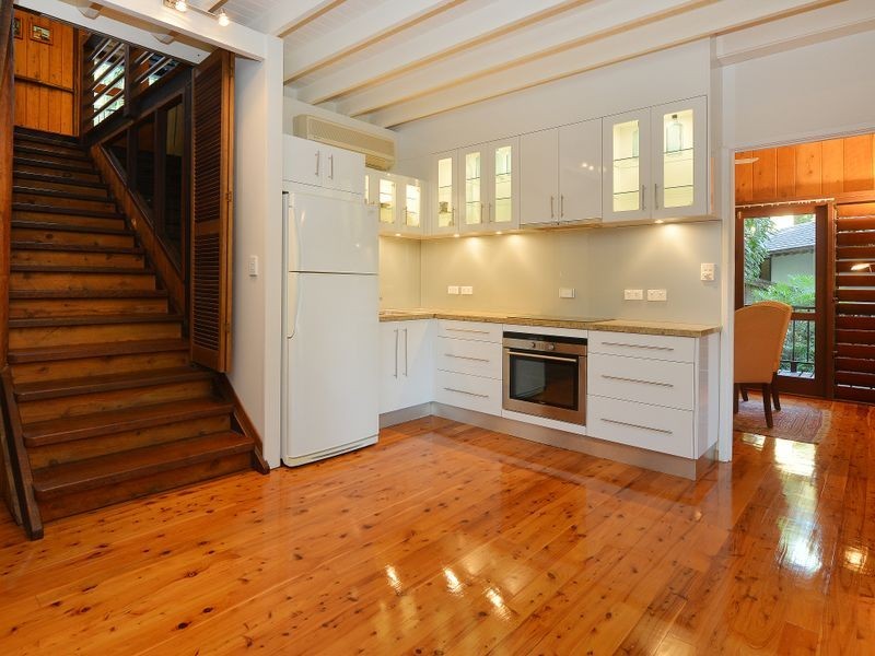 1 Stuart Street, Edge Hill QLD 4870