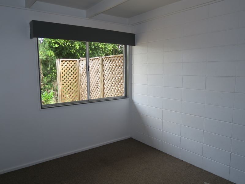 2/30 Rutherford Street, Yorkeys Knob QLD 4878