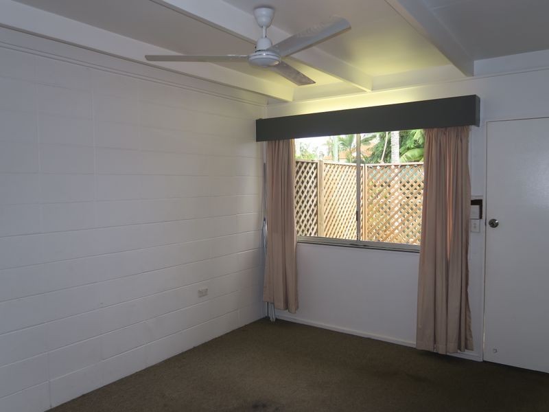 2/30 Rutherford Street, Yorkeys Knob QLD 4878