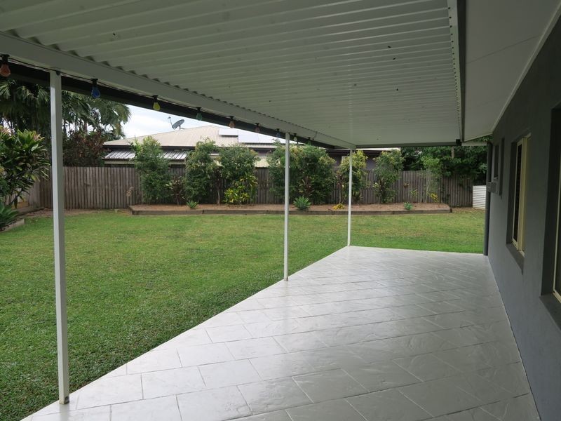 8 Cattelya Close, Edmonton QLD 4869