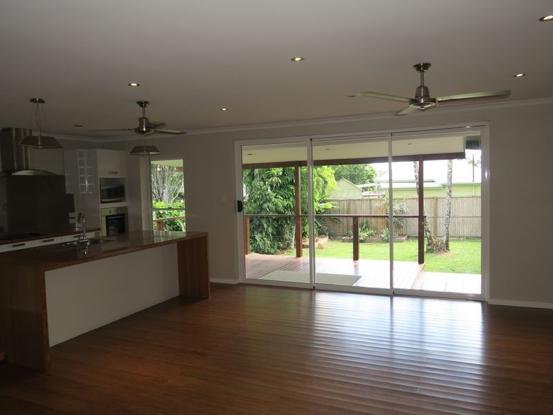 32 Willunga Street, Freshwater QLD 4870
