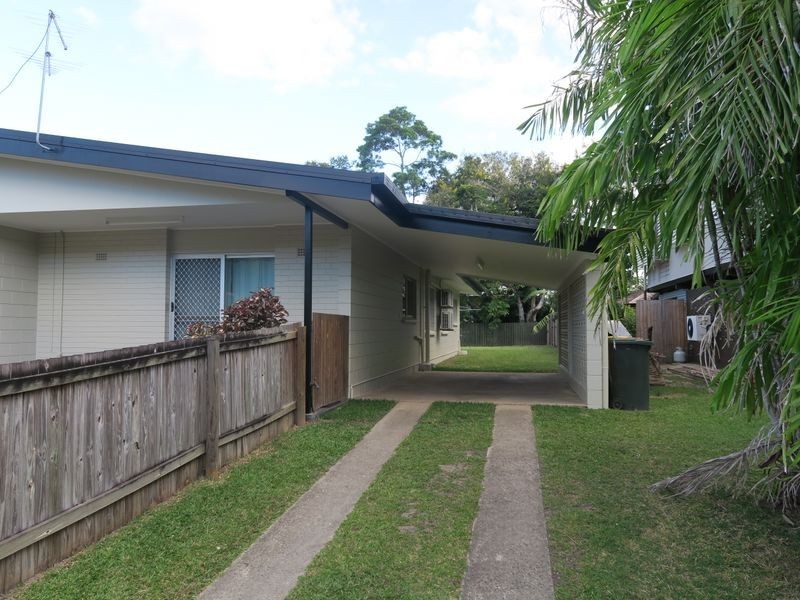 2/139 Russell Street, Edge Hill QLD 4870