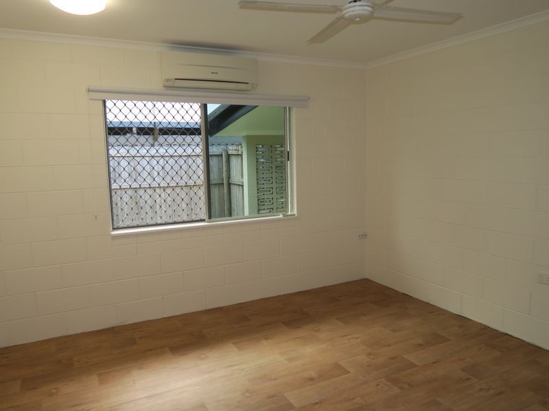2/139 Russell Street, Edge Hill QLD 4870