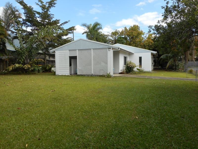 25 Duyfken Street, Bentley Park QLD 4869