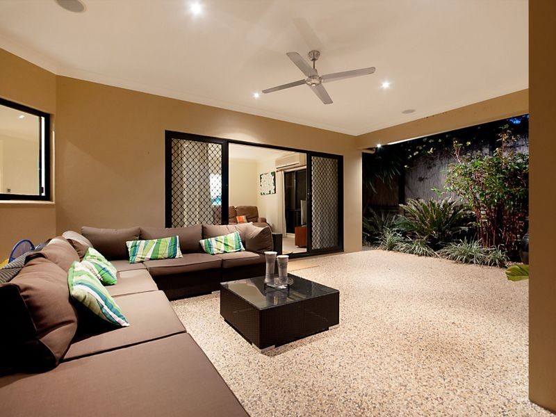 4 Yellowfin Close, Kanimbla QLD 4870