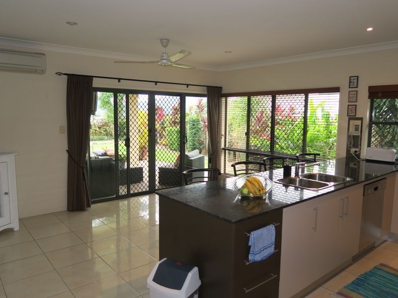 26 Greendale Close, Brinsmead QLD 4870