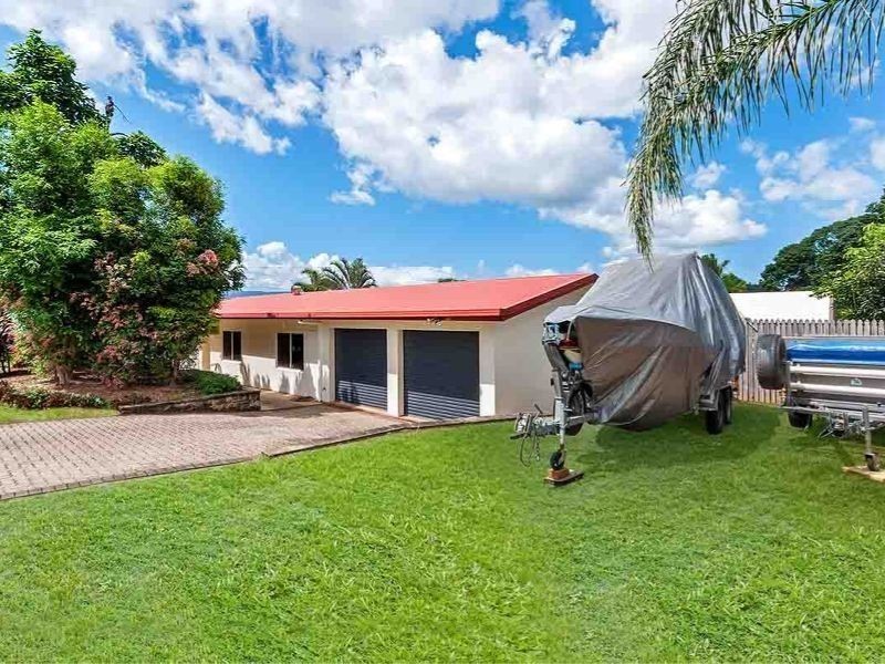 9 Scenic Street, Bayview Heights QLD 4868