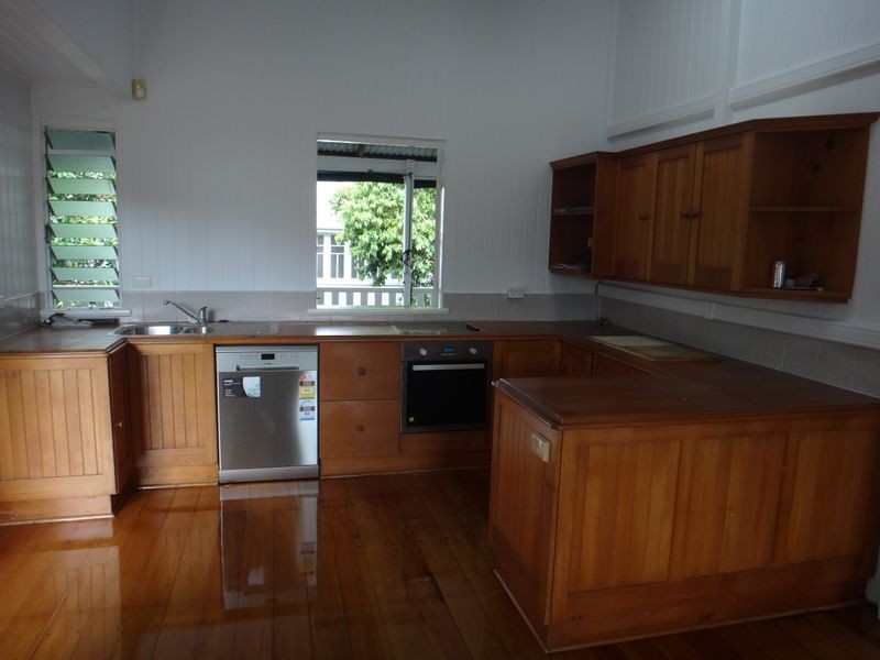 32A Hall Street, Edge Hill QLD 4870
