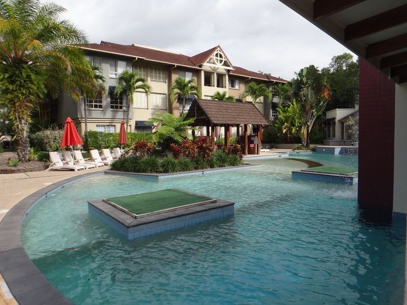 1312/2 Greenslopes Street, Cairns North QLD 4870