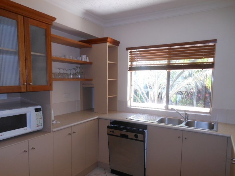 1312/2 Greenslopes Street, Cairns North QLD 4870