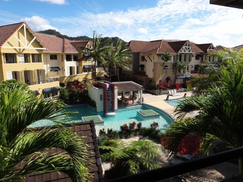 1312/2 Greenslopes Street, Cairns North QLD 4870