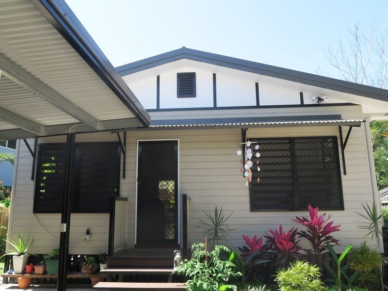 36B Little Street, Manunda QLD 4870
