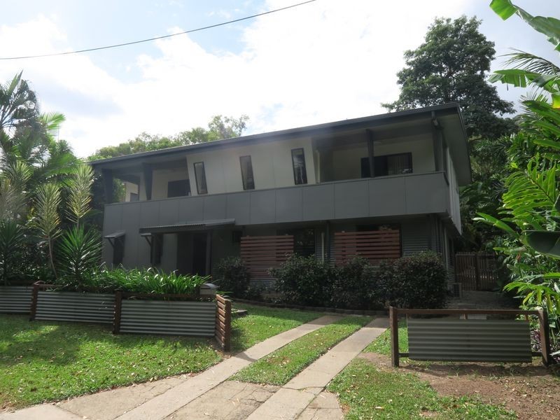 4 Stuart Street, Edge Hill QLD 4870