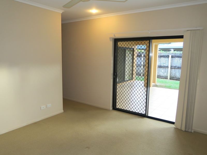 3 Chesterfield Close, Brinsmead QLD 4870