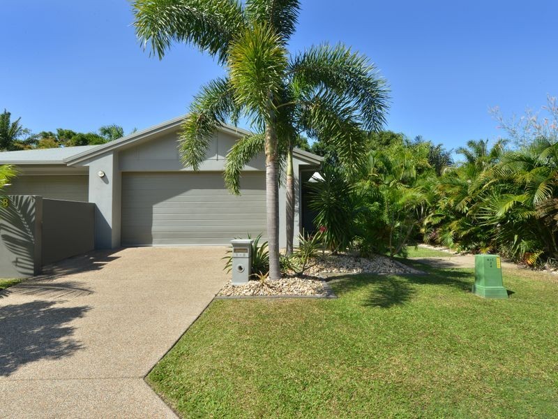 1/8 Michelia Street, Palm Cove QLD 4879