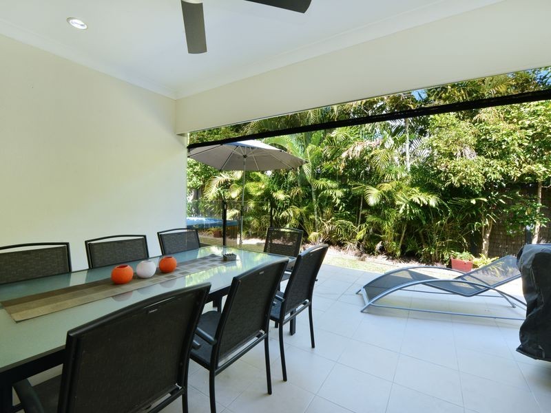 1/8 Michelia Street, Palm Cove QLD 4879