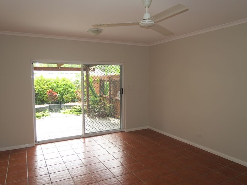 4/12 Legrande Street, Freshwater QLD 4870