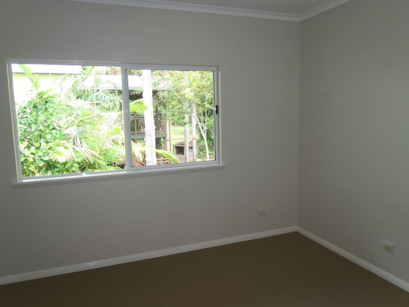 4/12 Legrande Street, Freshwater QLD 4870