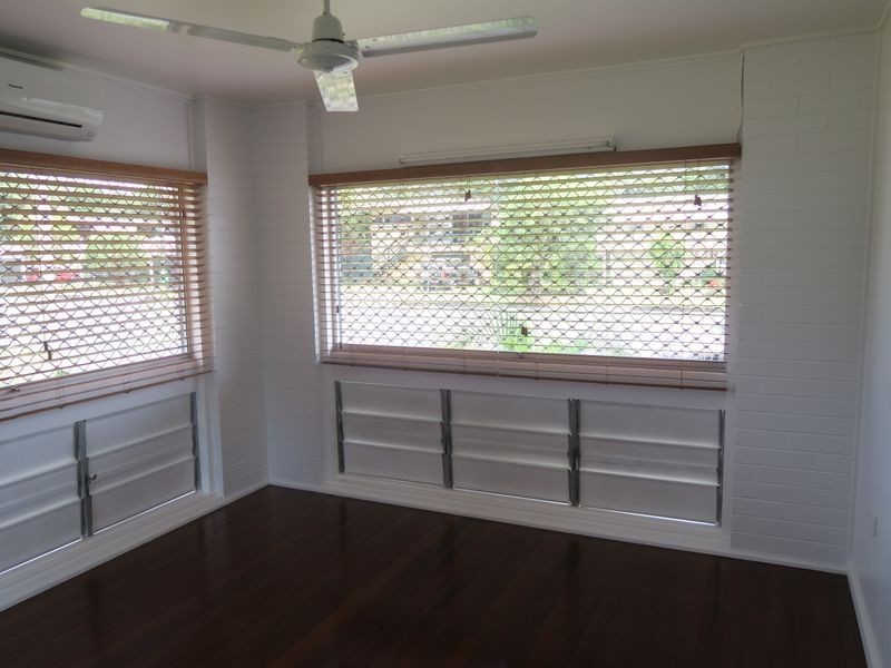 2/1 Richardson Street, Edge Hill QLD 4870