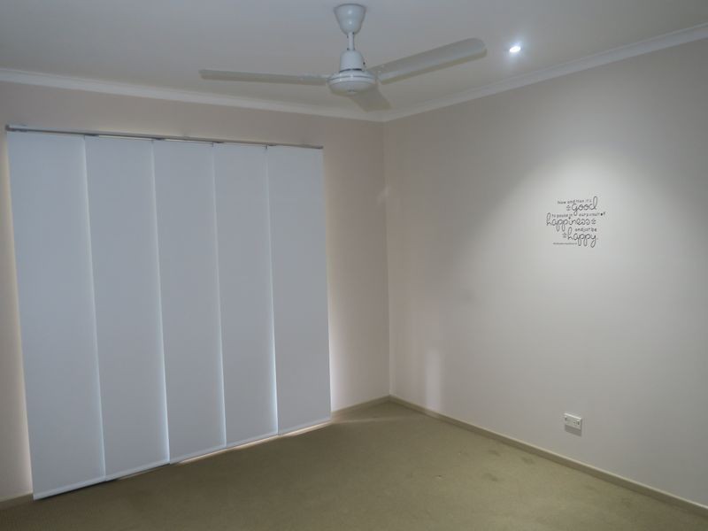 2 Lomond Close, Edge Hill QLD 4870