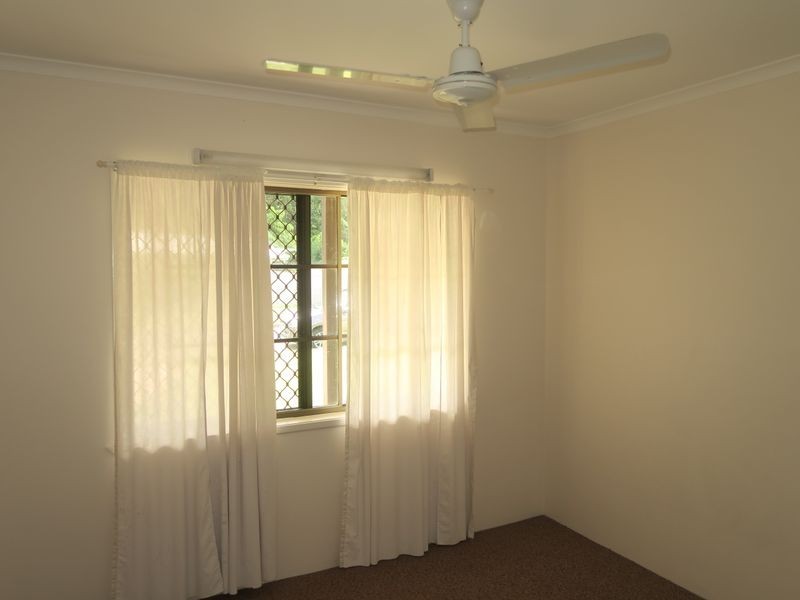 1 Skye Close, Edge Hill QLD 4870