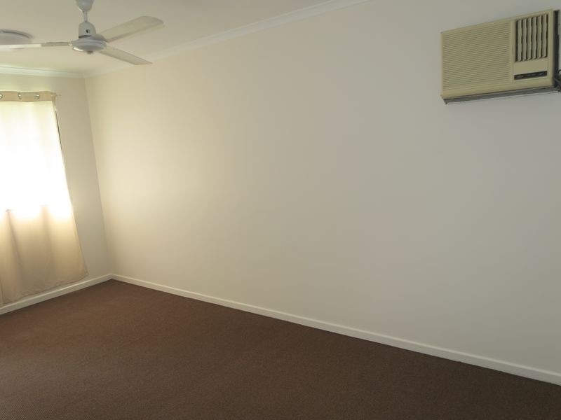 1 Skye Close, Edge Hill QLD 4870