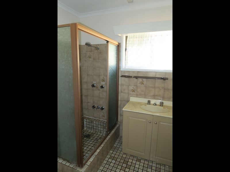 1 Skye Close, Edge Hill QLD 4870