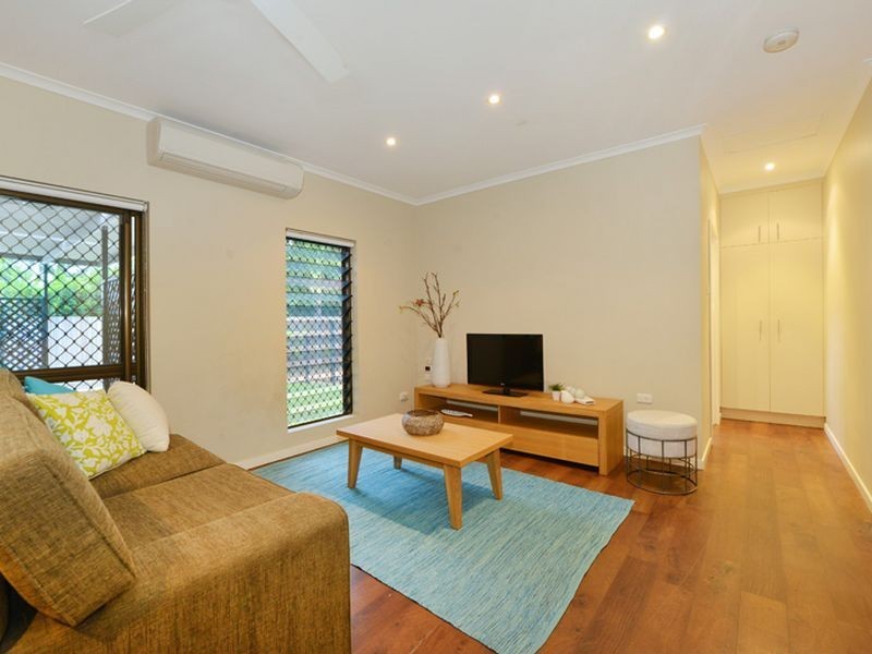 3 Iona Close, Edge Hill QLD 4870