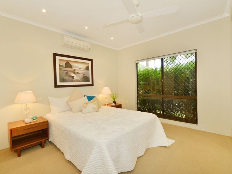 3 Iona Close, Edge Hill QLD 4870