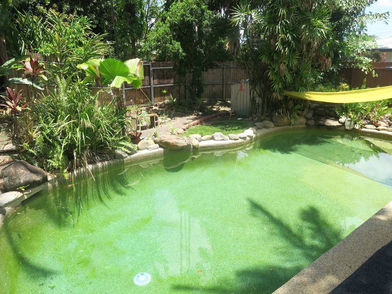 1 Coombs Street, White Rock QLD 4868