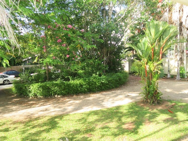 1 Coombs Street, White Rock QLD 4868