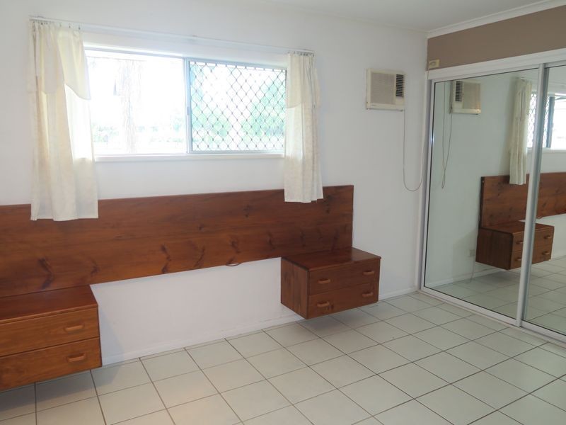30 Derby Street, Yorkeys Knob QLD 4878