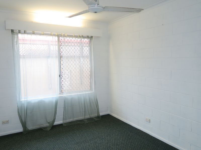 30 Derby Street, Yorkeys Knob QLD 4878