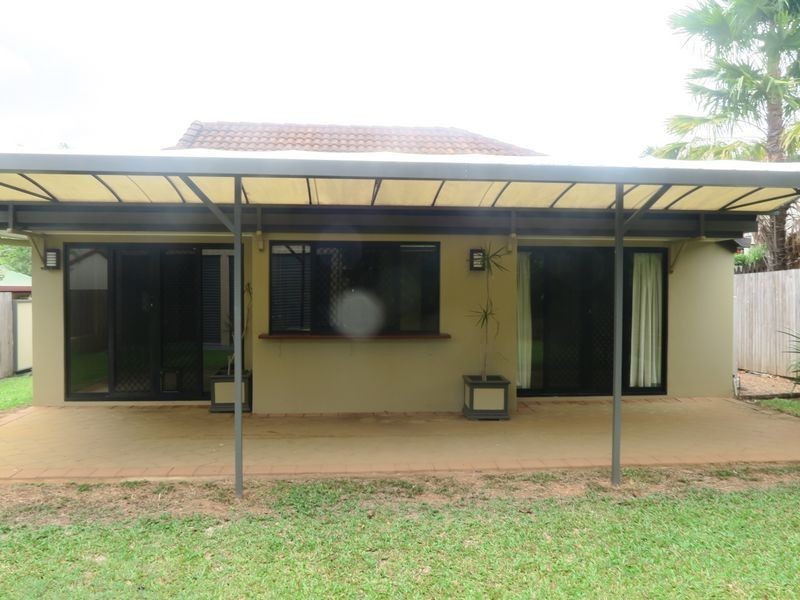 8 Roma Close, Mount Sheridan QLD 4868