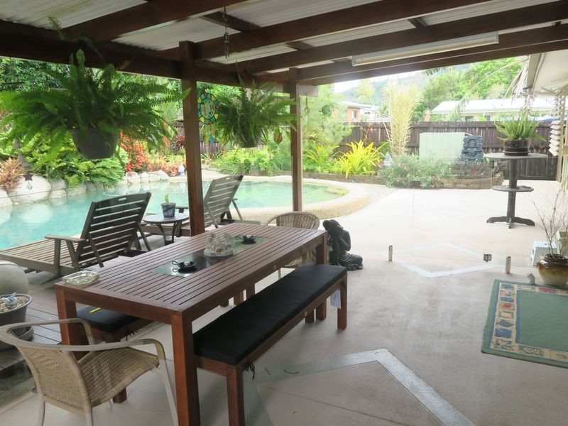 5 Norris Street, Whitfield QLD 4870