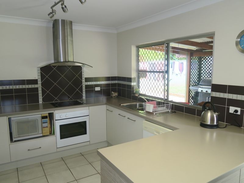 5 Norris Street, Whitfield QLD 4870