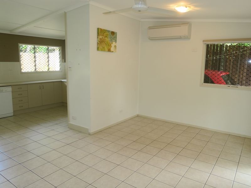 238 Woodward Street, Whitfield QLD 4870