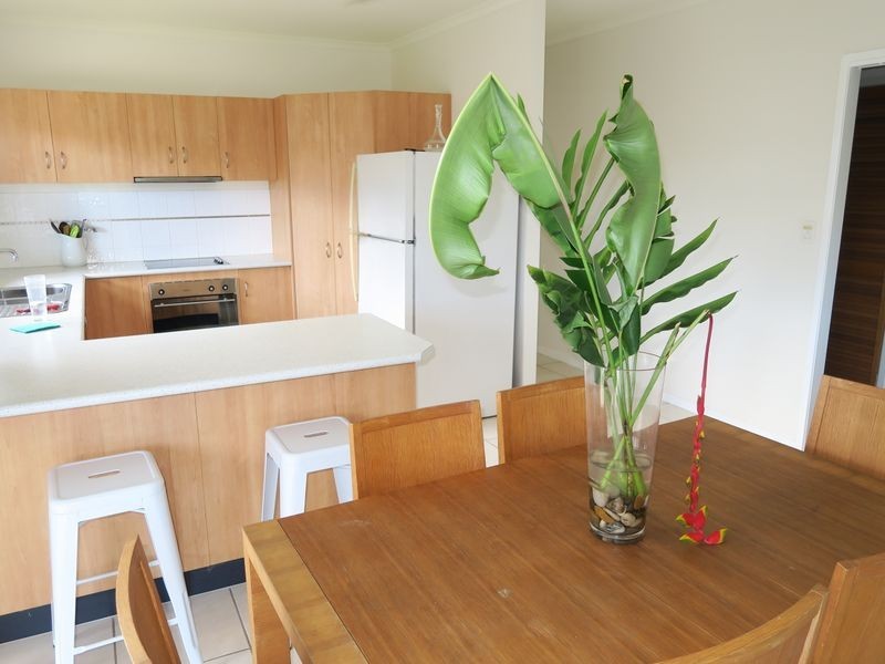 1/139 Jensen street, Whitfield QLD 4870