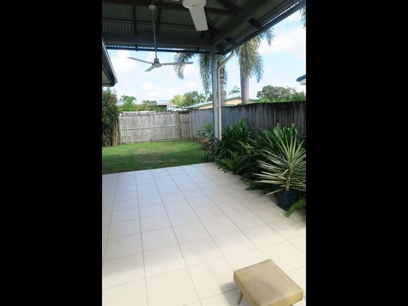 1/139 Jensen street, Whitfield QLD 4870