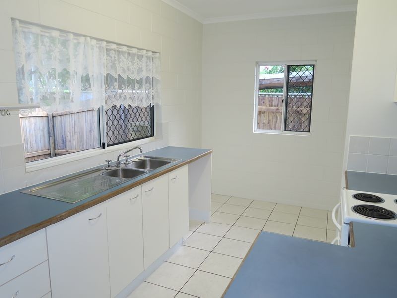 10/2-6 Lake Placid Road, Caravonica QLD 4878