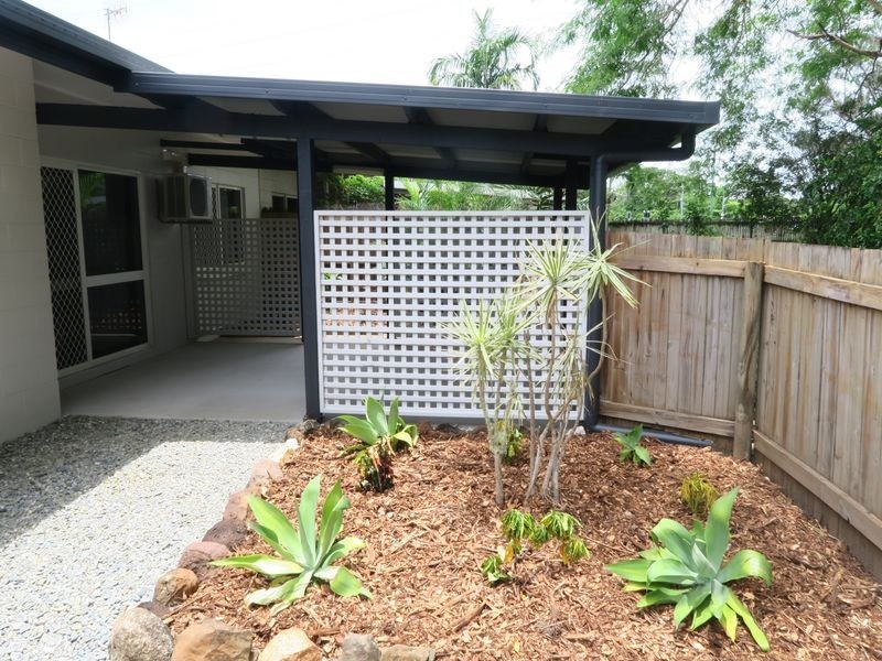 10/2-6 Lake Placid Road, Caravonica QLD 4878