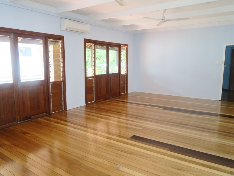 1/47 Smith Street, Cairns North QLD 4870