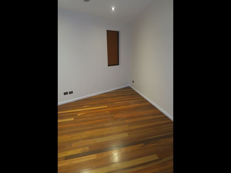 112 Petersen Street, Freshwater QLD 4870