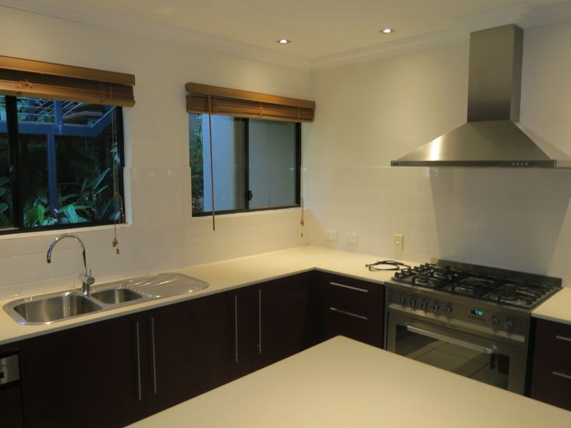 112 Petersen Street, Freshwater QLD 4870