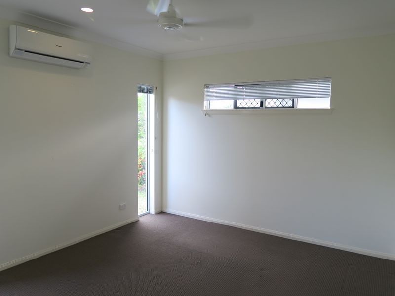 4 Moojeeba Way, Trinity Park QLD 4879