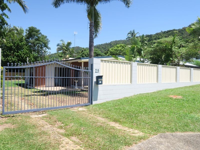 29 Junction Street, Edge Hill QLD 4870