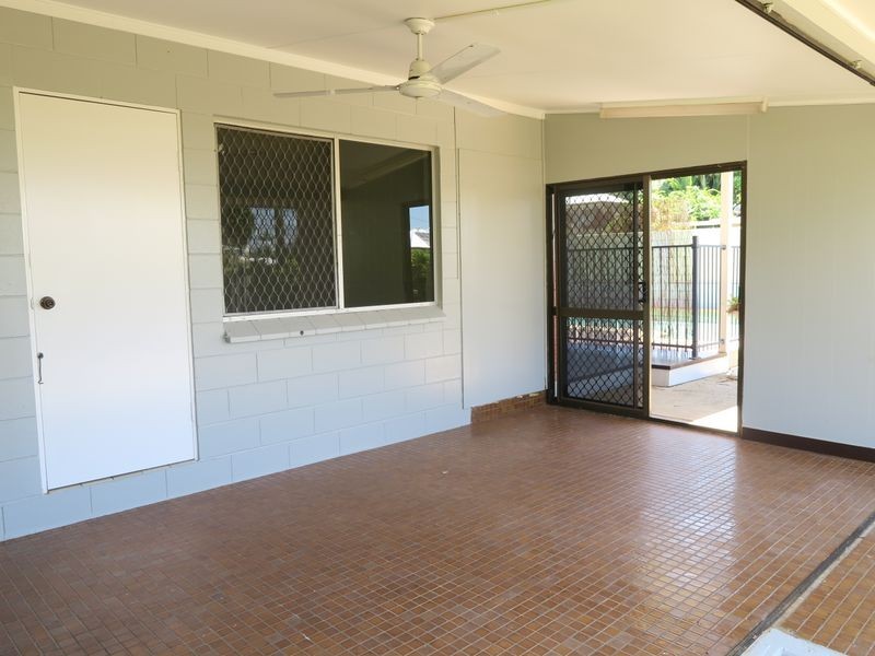 29 Junction Street, Edge Hill QLD 4870