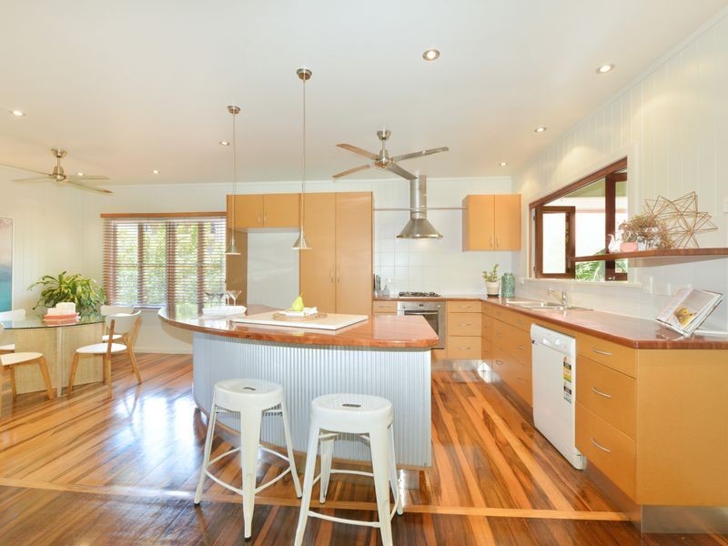 21 Charlekata Close, Freshwater QLD 4870