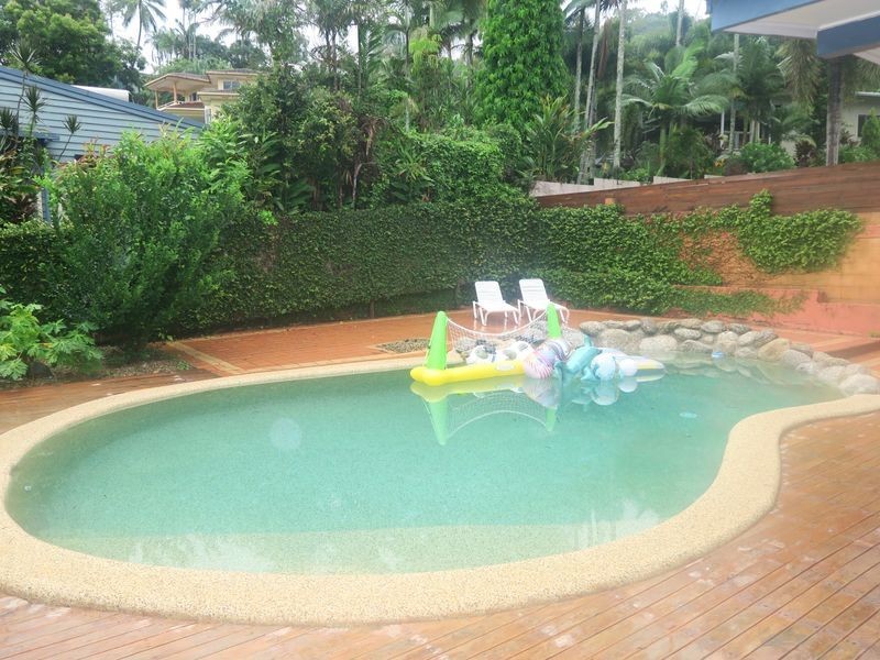 25 Duignan Street, Whitfield QLD 4870