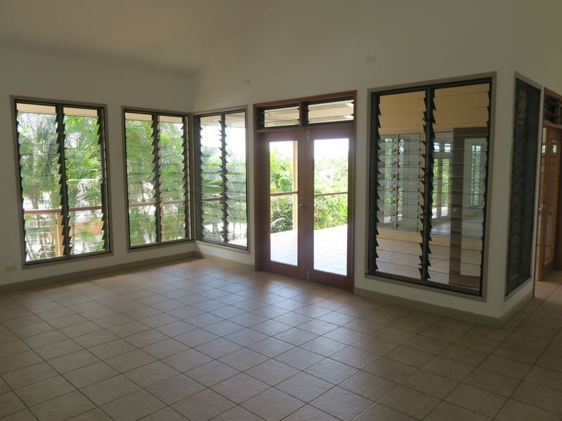 1 Primo Street, Freshwater QLD 4870